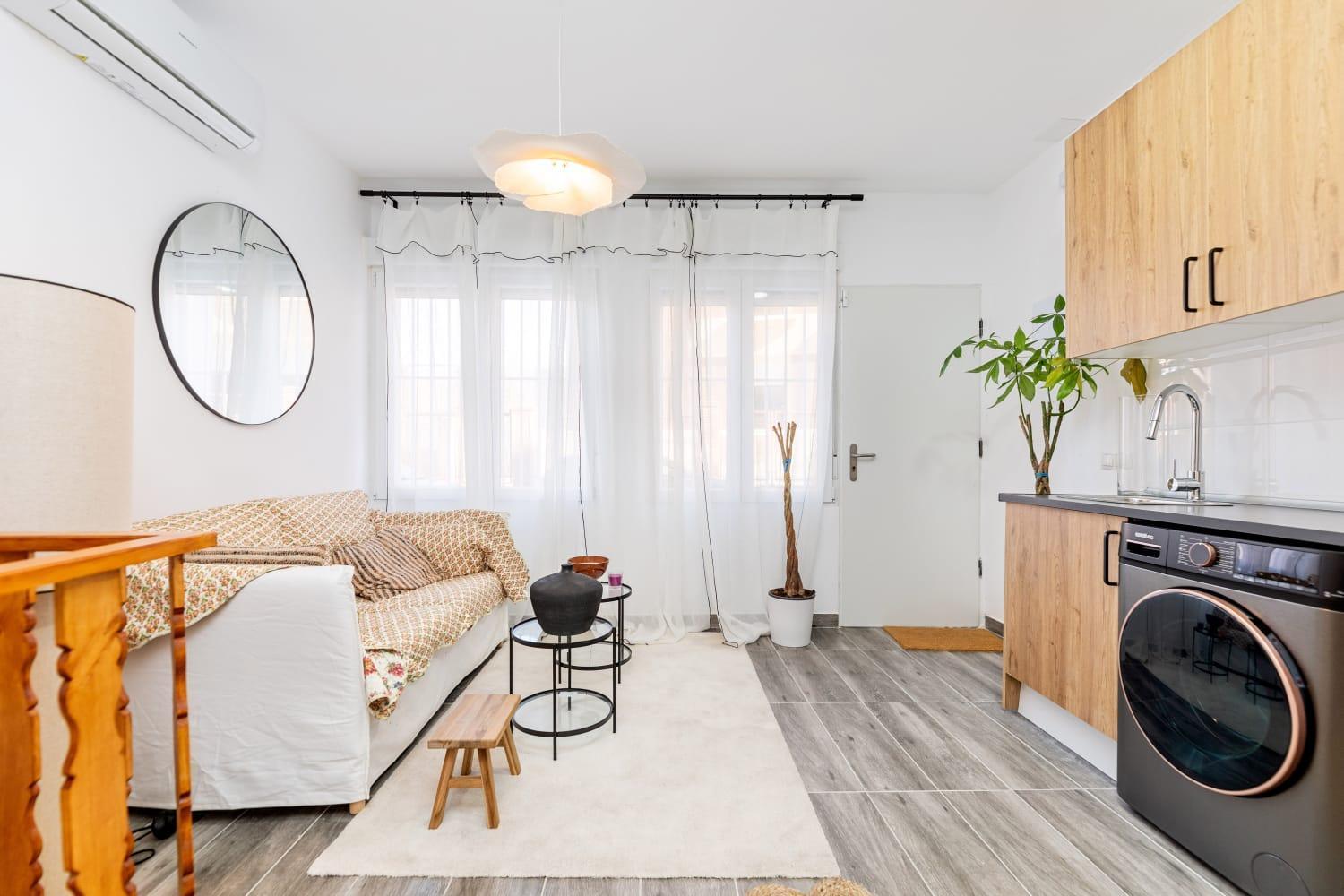 Bright Duplex In Residential Tetuan Appartement Madrid